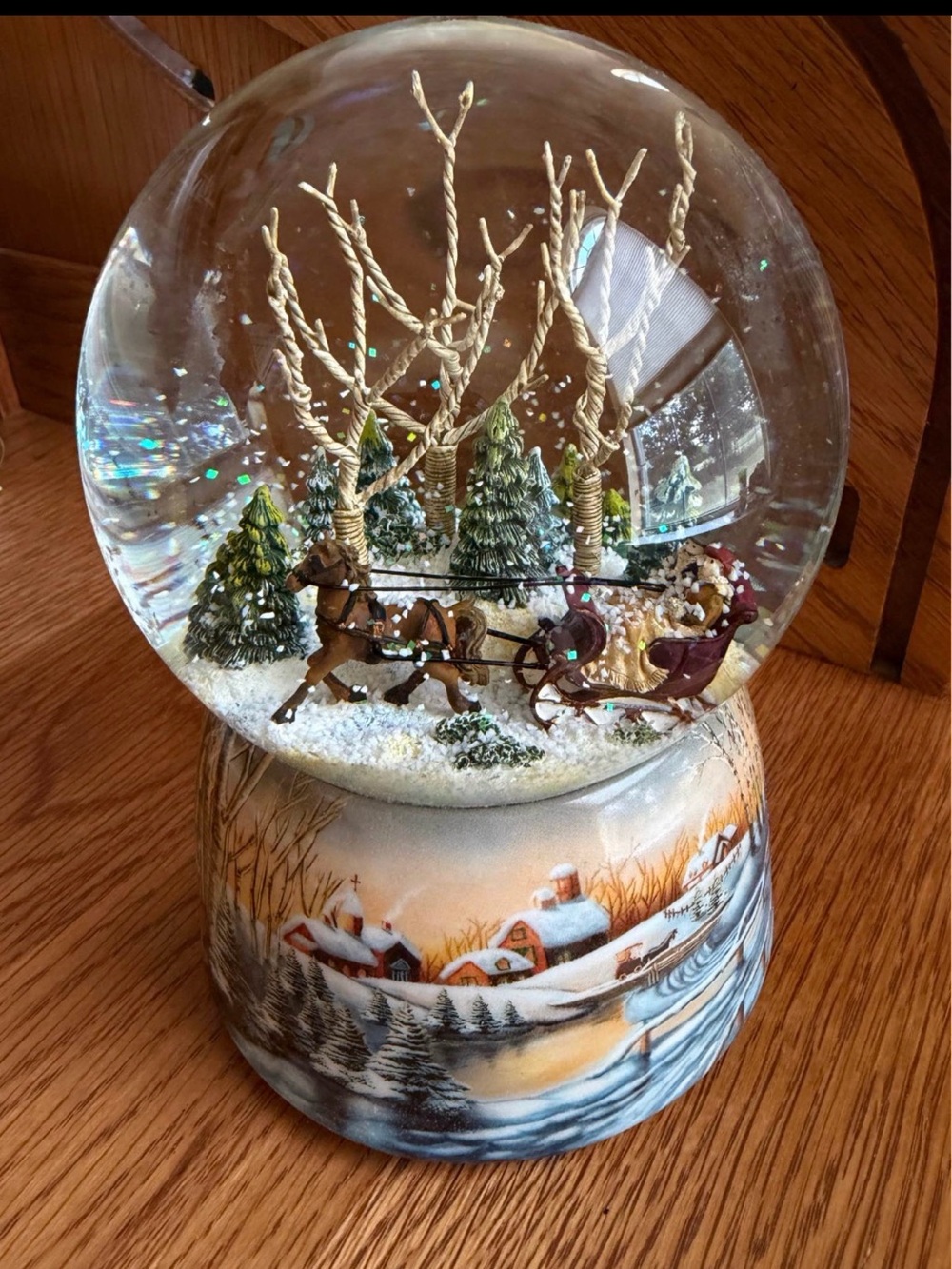 Musical Christmas Snow Globe with Horse-Drawn Sleigh - White/Green